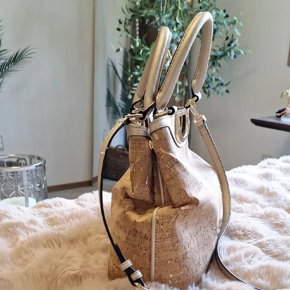 Calvin Klein Satchel, Purse, Very Classy! - Picture 3 of 5